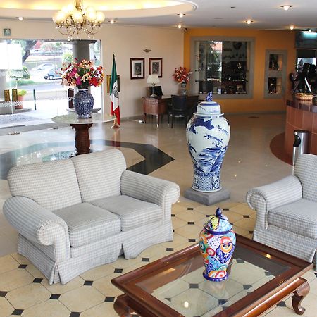 玛丽亚·巴巴拉克里斯托卫星酒店 Tlalnepantla  外观 照片 Lobby