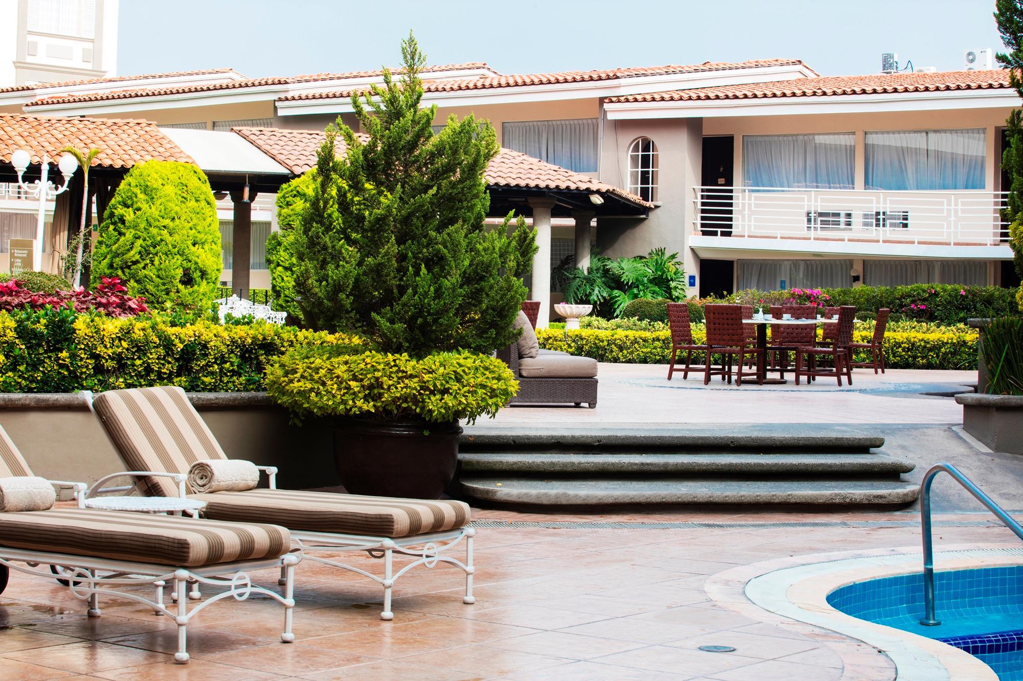 玛丽亚·巴巴拉克里斯托卫星酒店 Tlalnepantla  外观 照片 The pool at the hotel