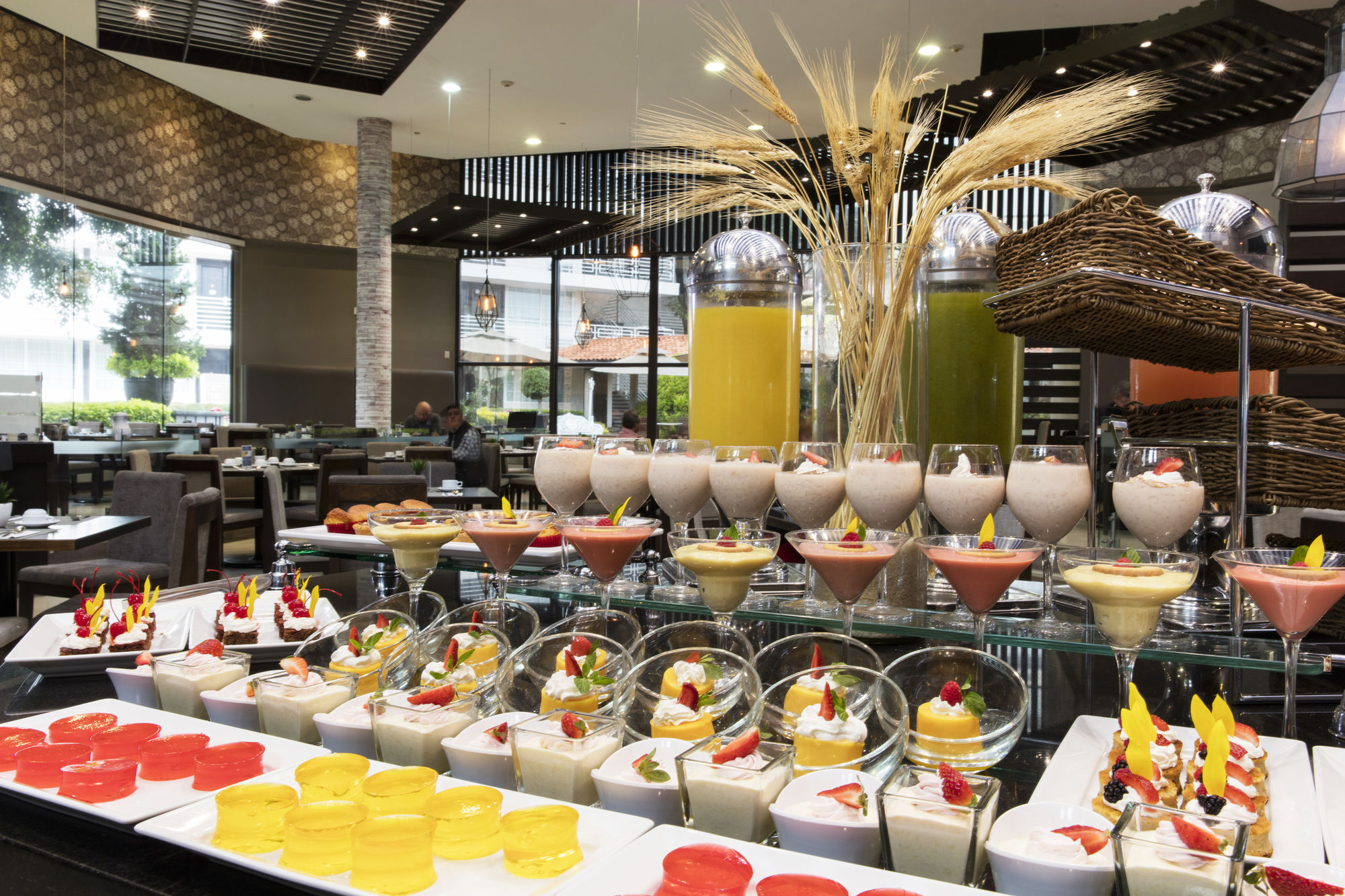 玛丽亚·巴巴拉克里斯托卫星酒店 Tlalnepantla  外观 照片 The buffet at the hotel