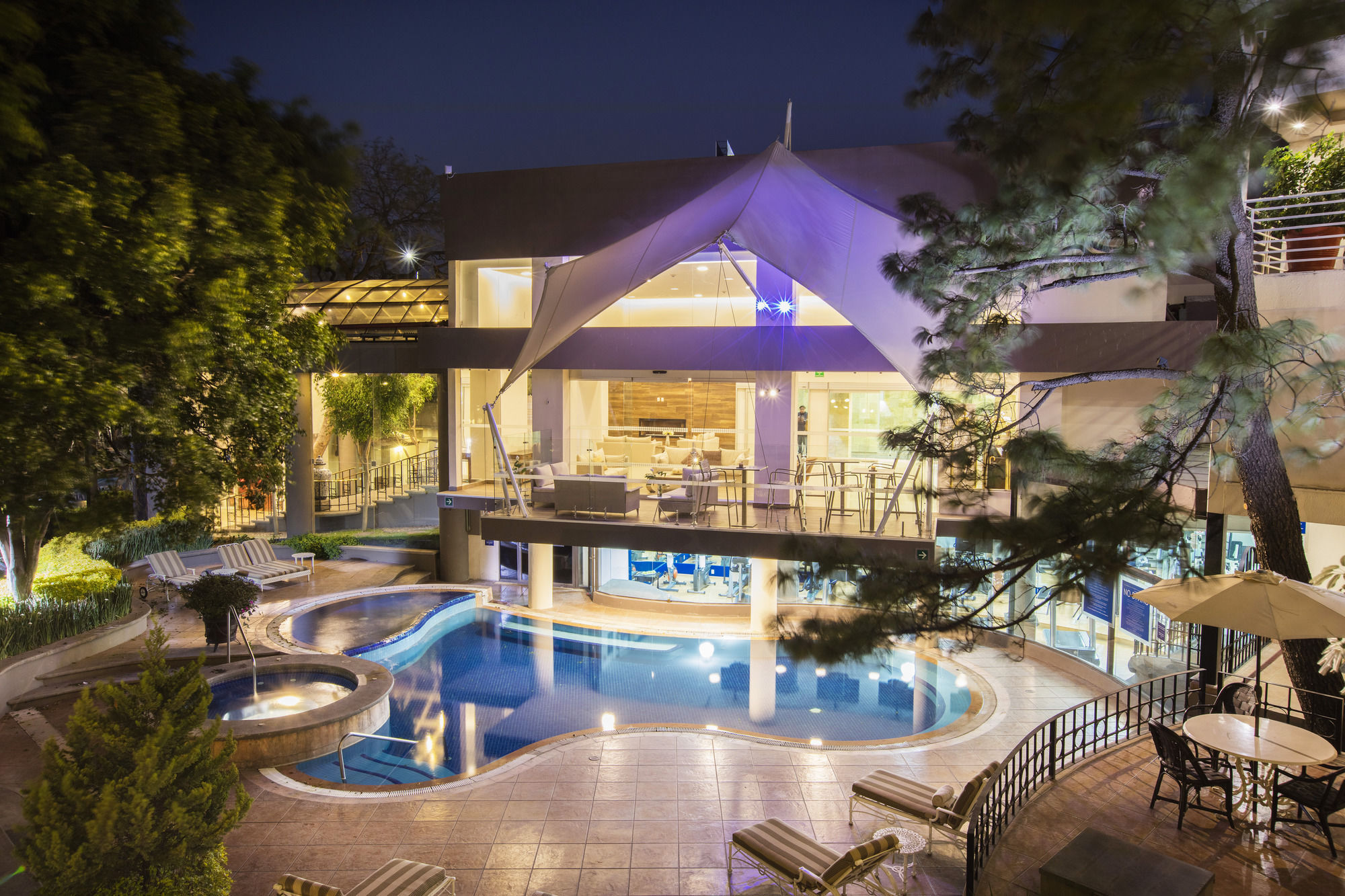 玛丽亚·巴巴拉克里斯托卫星酒店 Tlalnepantla  外观 照片 The Royal Paradise Hotel and Spa